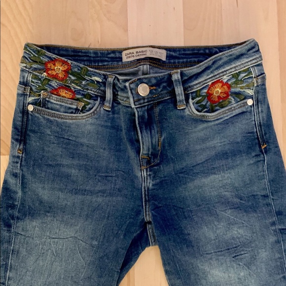Zara Jeans - Picture 1 of 2